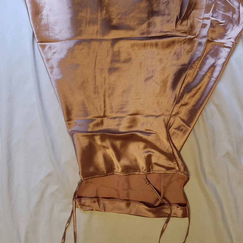 Satin Slip Dress in Luxurious Rose - Picture 3 of 3